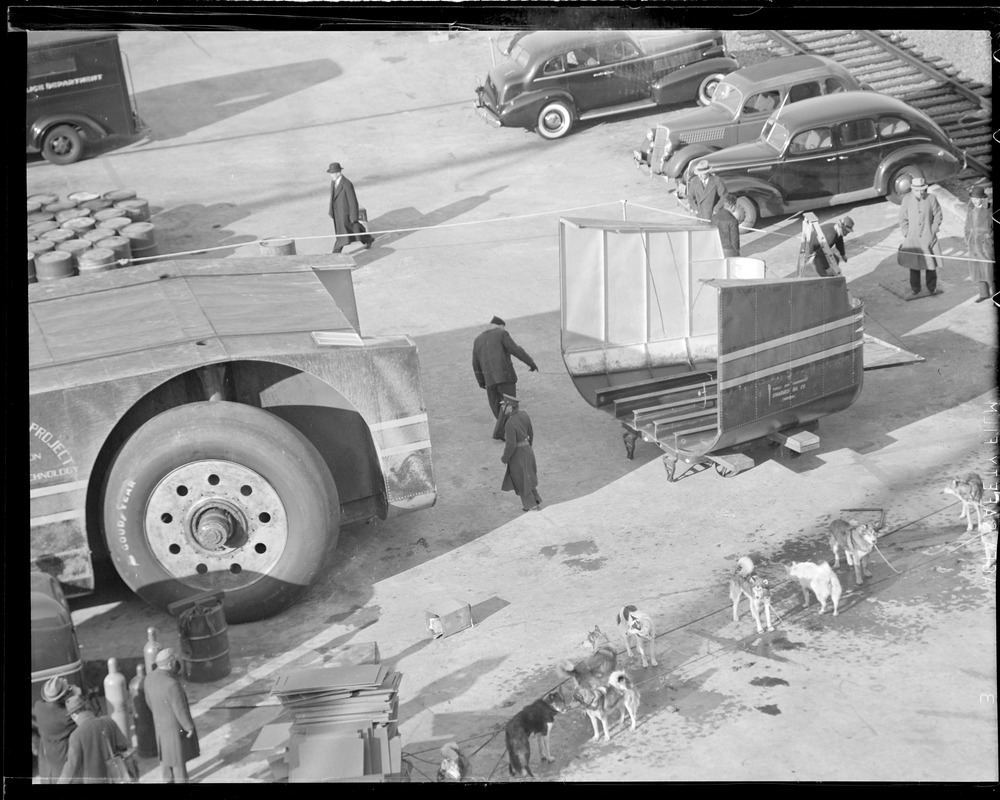 Vehicle for Byrd's North Pole expedition