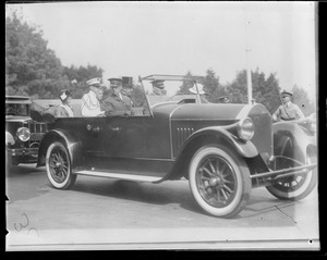 Lindy & mother in car