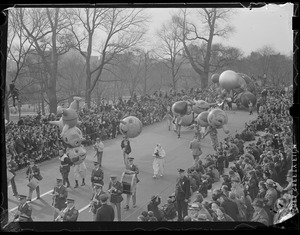 Christmas parade on Beacon Street