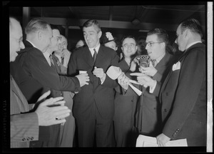 Gov. Saltonstall with reporters including Russell Offhaus of WCOP