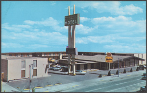 Town House Motor Hotel, downtown on U. S. 50, 85 and 87, 8th and Santa Fe Avenue, Pueblo, Colorado 81003