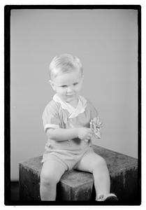 Donald Fletcher 18 mo. Son of Philis of the Park Dep.