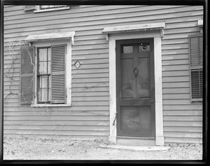 Elisha Jones house in Concord showing mark of the bullet, A red coat fired at the owner on April 19, 1775