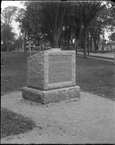 Stone marking site of Lexington meeting house