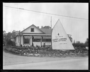 Happy Landing Shore Cottages - Marblehead