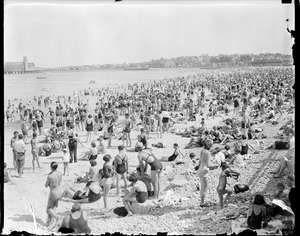 Revere Beach showing pier