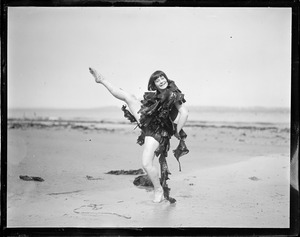 Bathing girl Gertrude Fuller, Revere Beach