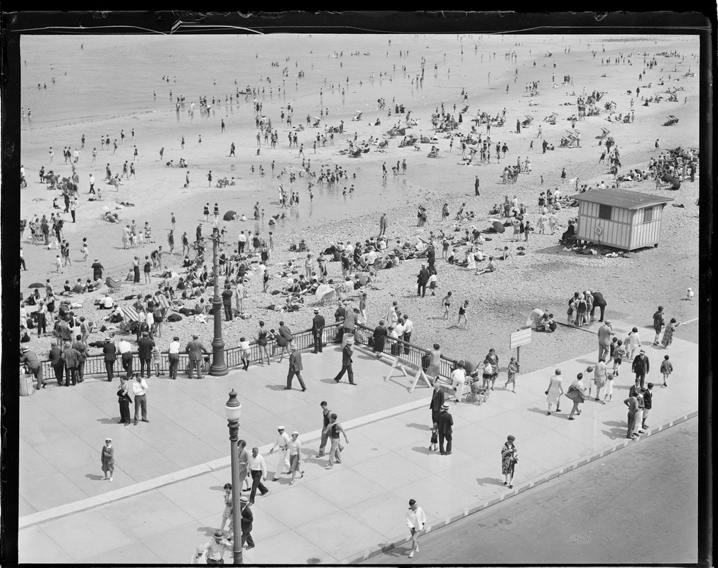 Revere Beach at low tide Digital Commonwealth