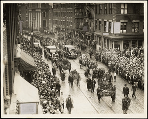 Start of funeral march on Hanover Street