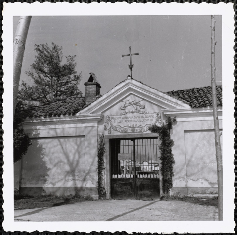 Cemetery gate, Villafalletto, Italy