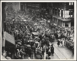 Funeral procession [Boston, Mass., 28 August 1927]