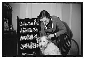 Miss Liddie A Livevey, collector of miniature dogs, 400, 1 live one