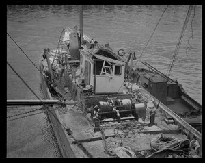 Fishing boat Marietta B. rammed by British 3-master Mina Nadeau off Parrsboro, Nova Scotia