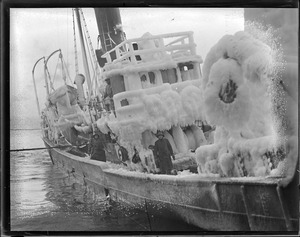 Ice-clad trawler Gemma