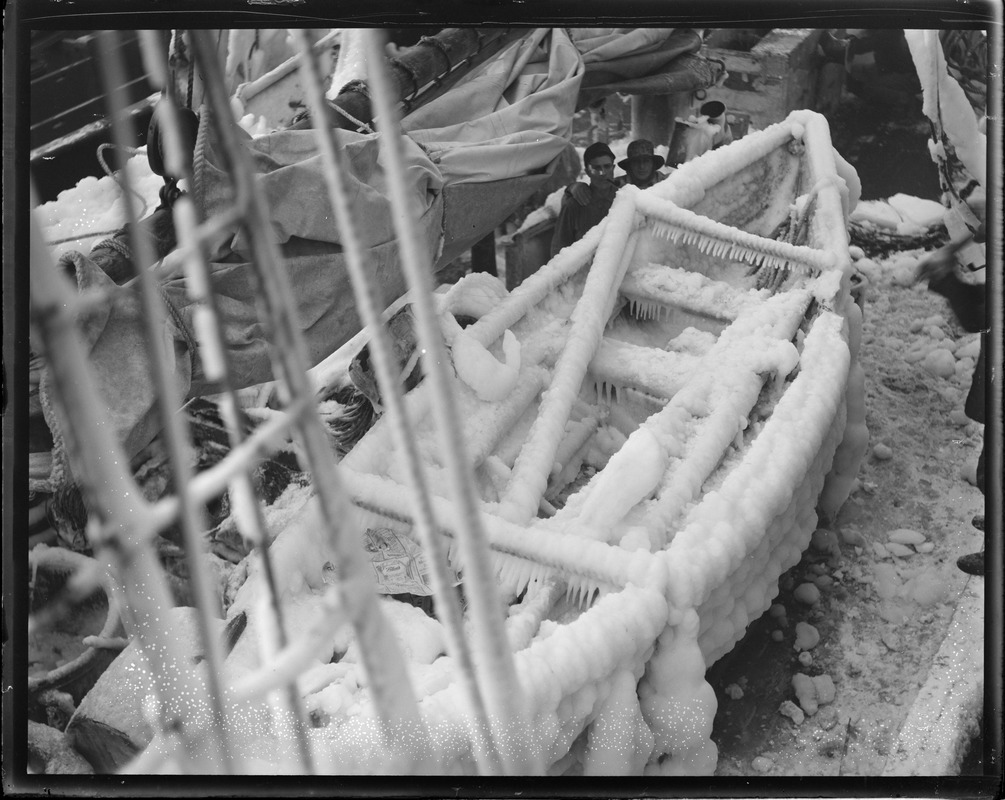 Fishing boat Elizabeth Parker covered in ice