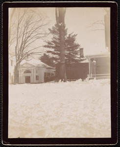 Curtis Hotel: left side with Welles Gallery