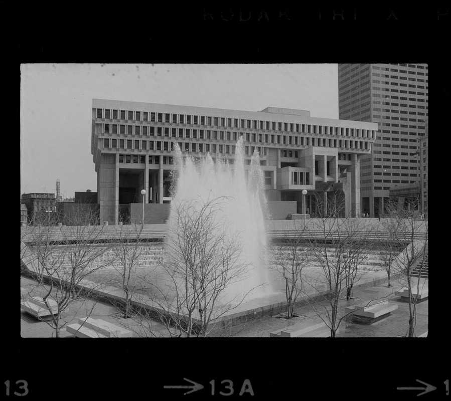 Fountain in Boston City Hall plaza