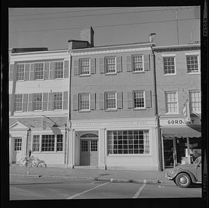 Newburyport banks