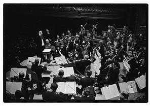 Harvard & Radcliffe Glee Clubs symphony Woodworth conducting, Symphony Hall