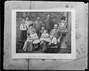 English king and his family