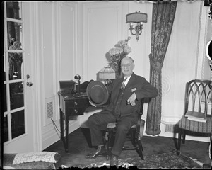 Al Smith with his famous brown derby at the Copley Plaza