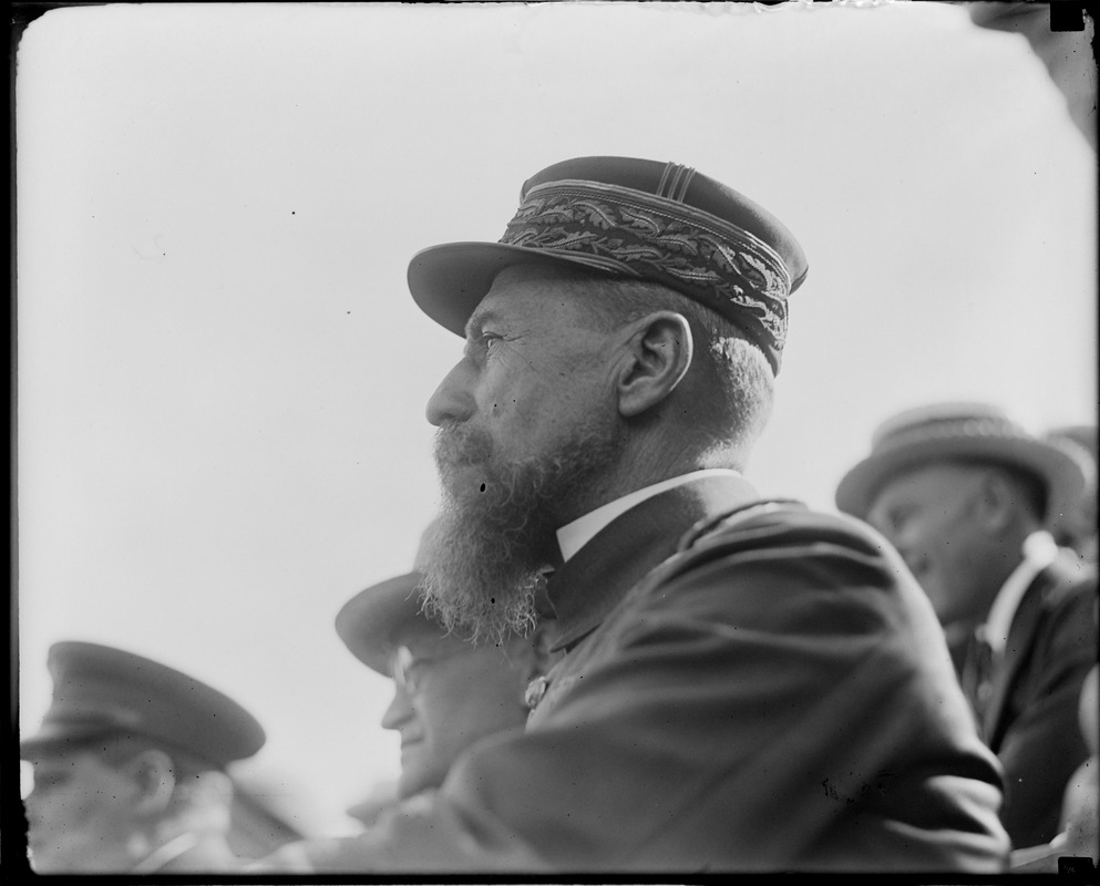 One-arm French hero Gen. Henri Gouraud