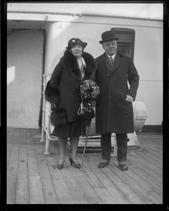Ex-Mayor Nichols and wife leave for Europe