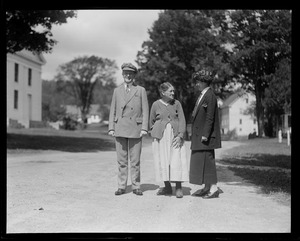 Pres. and Mrs. Coolidge with aunt - Mrs. Wilder