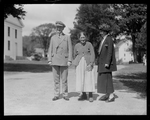 Pres. and Mrs. Coolidge with aunt, Mrs. Wilder