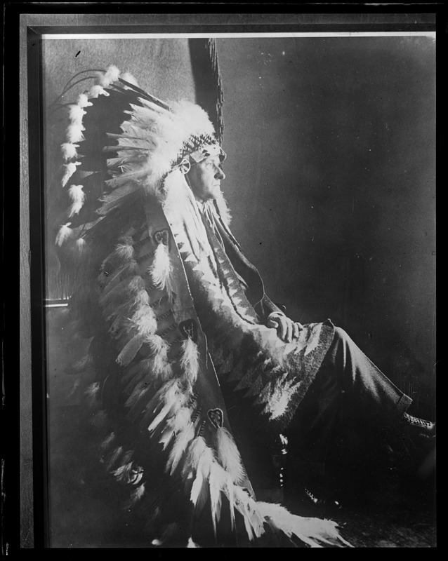 Pres. Coolidge in Indian dress