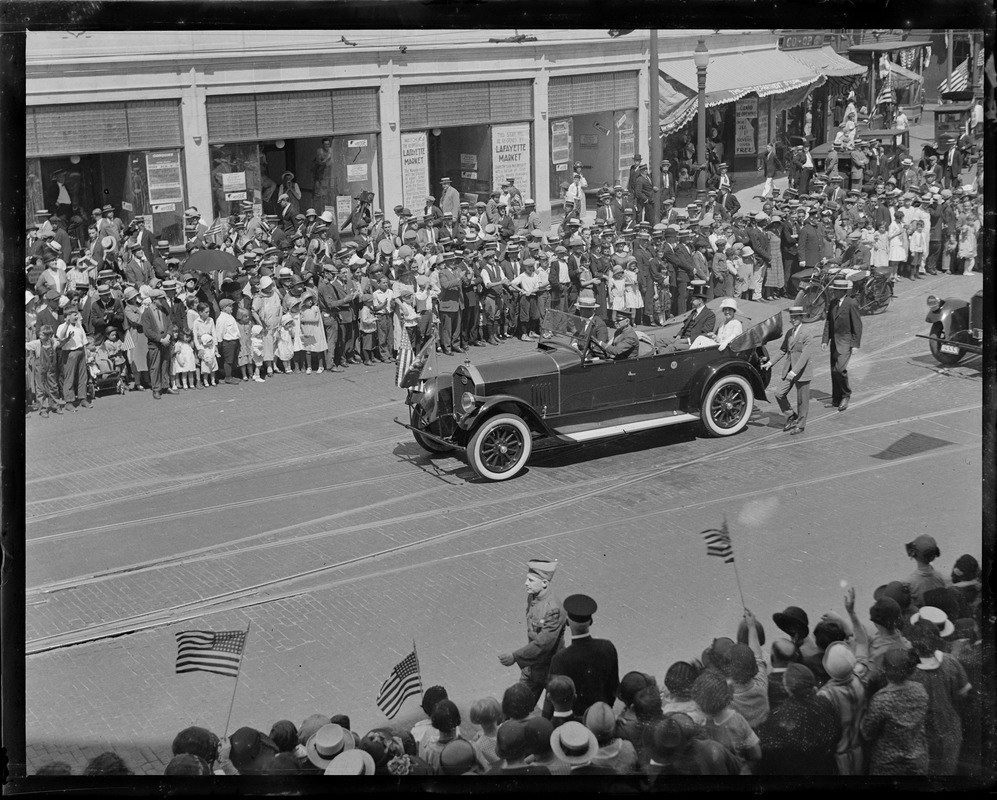 Pres. and Mrs. Coolidge in Cambridge
