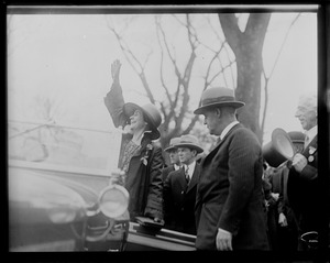 Mrs. Coolidge waving in Andover