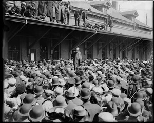 Pres. Roosevelt makes speech in front of crowd in Boston
