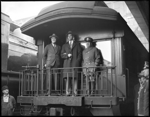 Gov. F.D. Roosevelt, son James and Maj. Gen. Franklin W. Ward, head of N.Y. militia, in Boston by train.