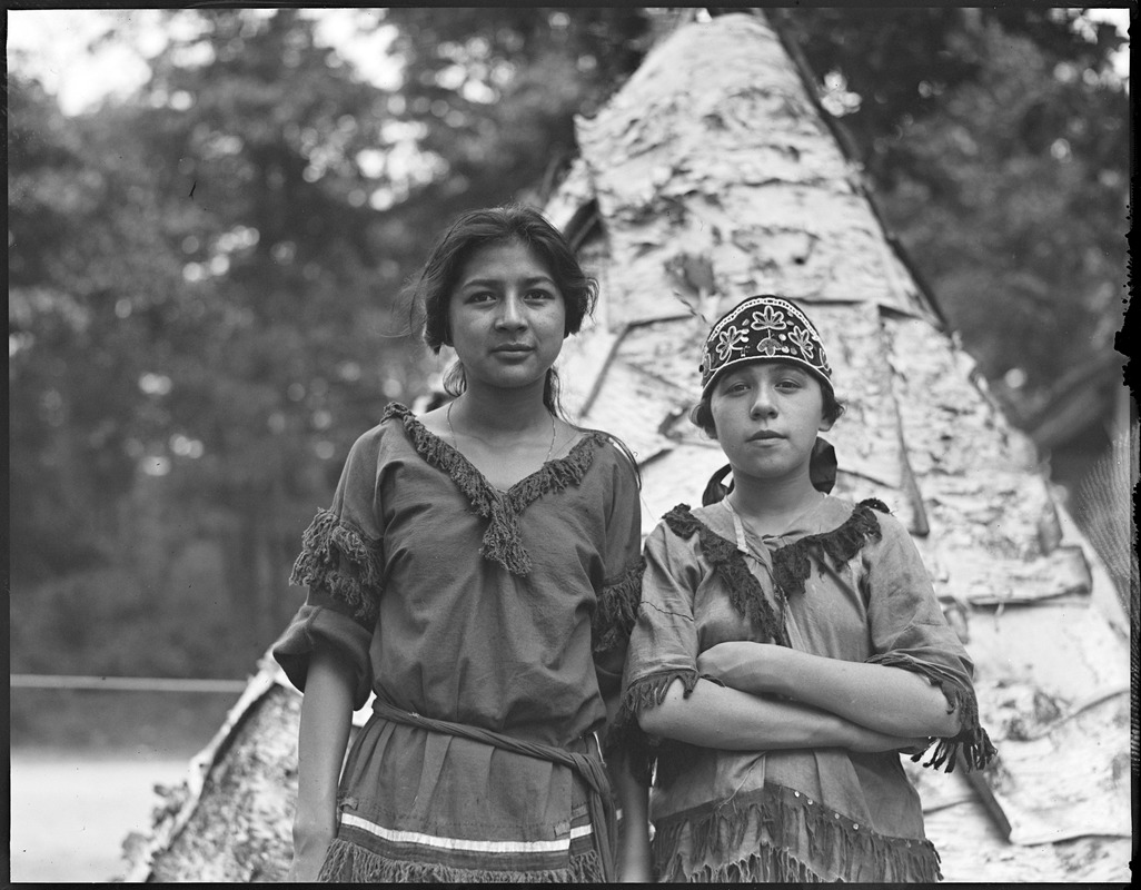 Indians left to right: Liza Dana, Mariah Lewey - real Indian maids to take part in Plymouth celebration
