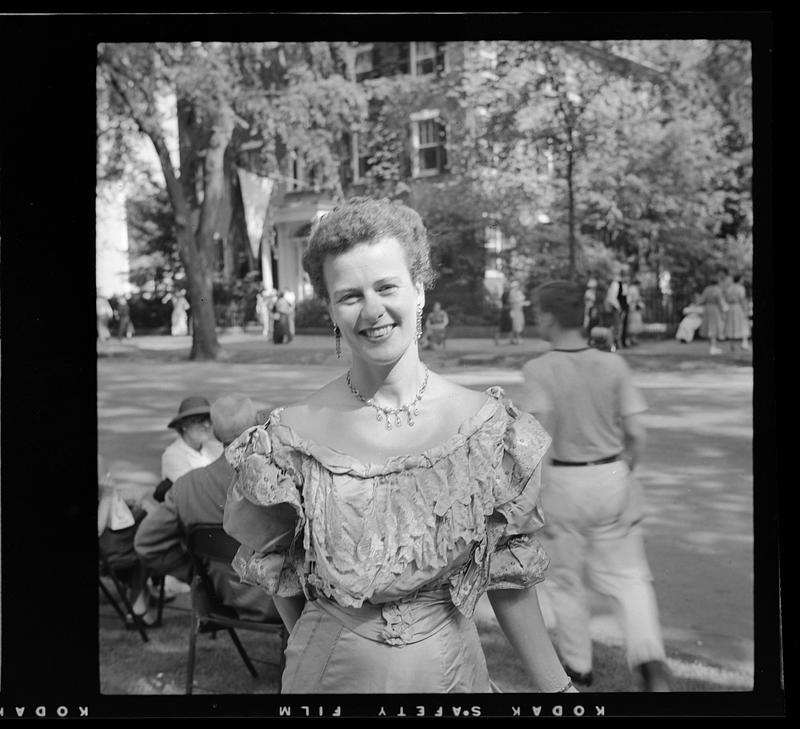 Woman, Chestnut Street Day