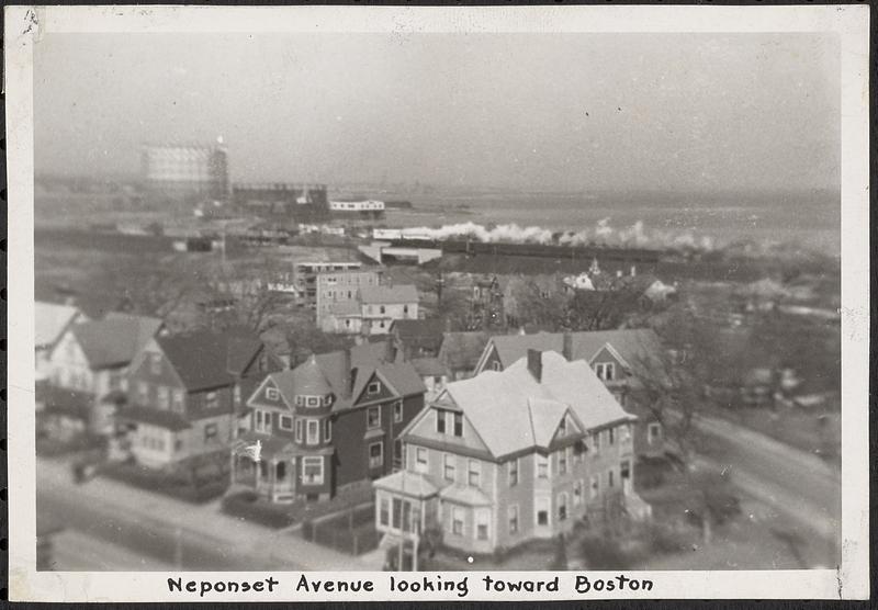 Neponset Avenue looking toward Boston