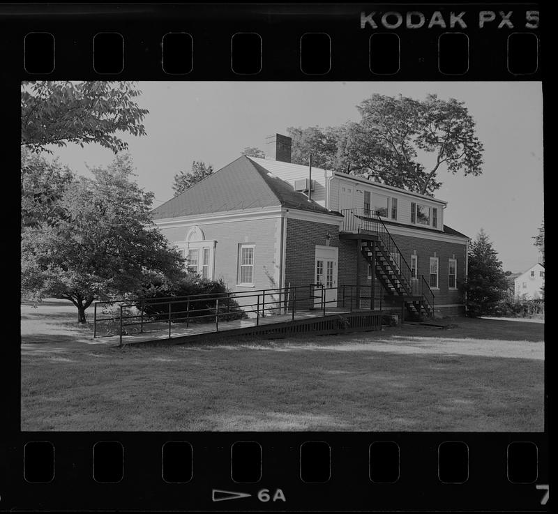 West Newbury Library Digital Commonwealth