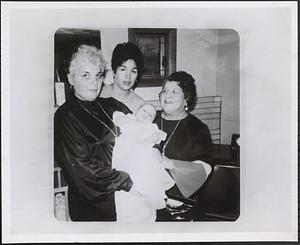 Cheryl Gillis (dead), shot by police
