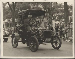 Reo in Parade, July 4, 1924