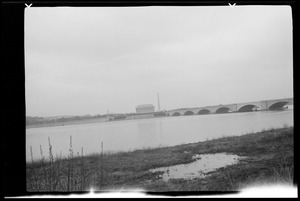 Bridge across the Potomac, showing the Lincoln Memorial and the Washington Monument, Washington, D.C.