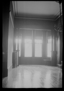 42 Highland Ave. Roxbury, Mass., first floor front, view toward the bow window