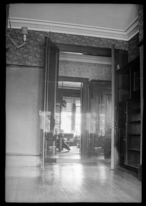 42 Highland Ave. Roxbury, Mass., first floor front, view looking into the dining room across the hallway