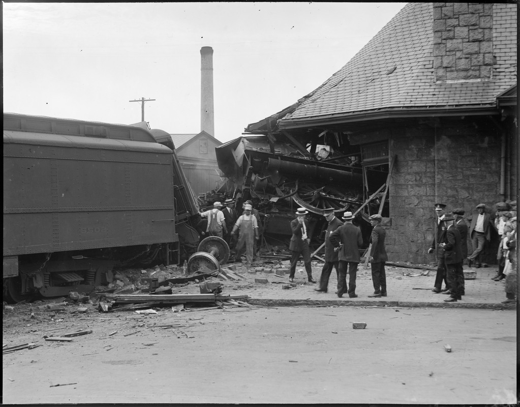Unidentified train accident Digital Commonwealth