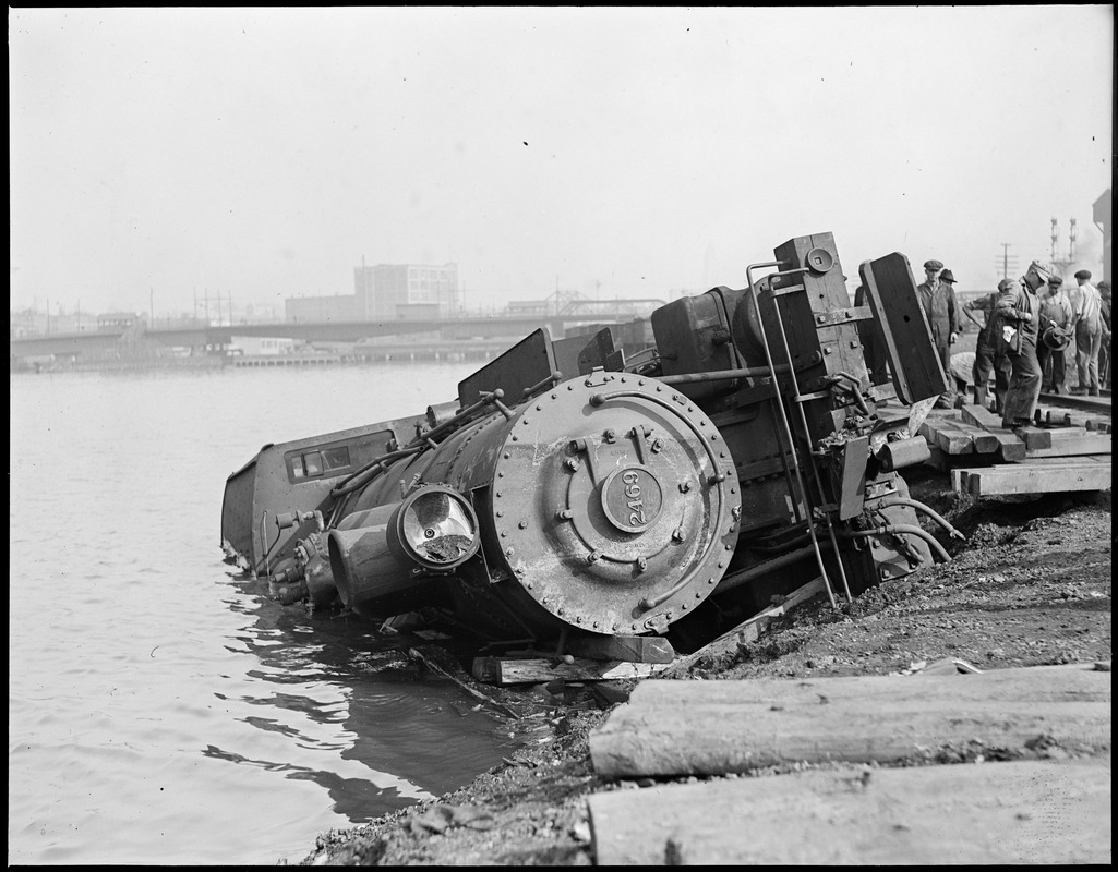 Train Wreck near Dover St. Bridge