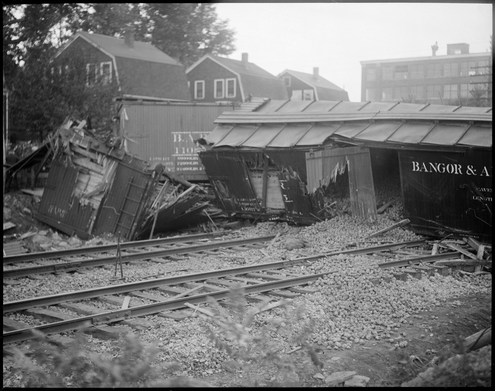 Freight wreck, Medford