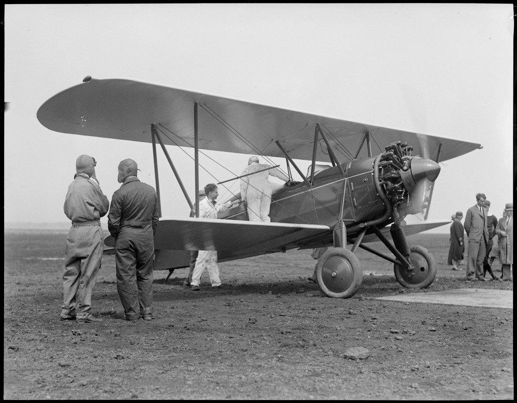 Lt. Crocker Snow's plane, East Boston - Digital Commonwealth