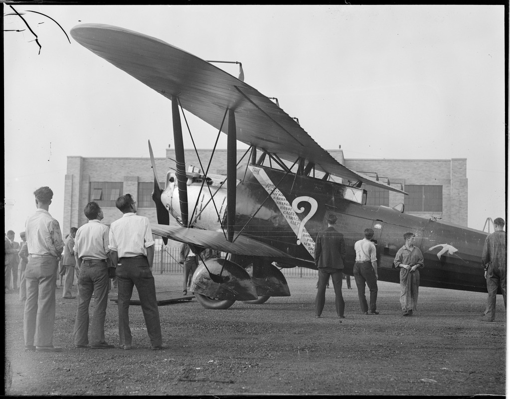 French plane "?" (insignia) East Boston Airport - Bird: logo