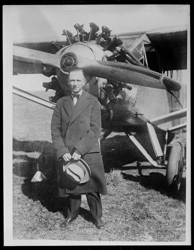 Chamberlin who flew Columbia' from N.Y. to Germany