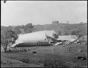 Shenandoah wrecked in Ava, Ohio